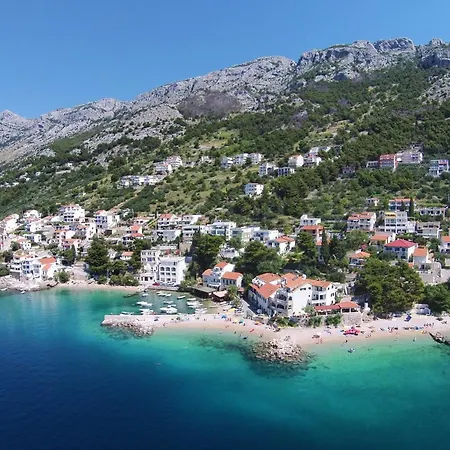 By The Sea Pisak, Omis - 22946 Pisak