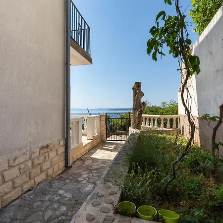 By The Sea Pisak, Omis - 22946 * Pisak