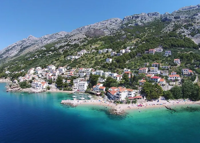 By The Sea Pisak, Omis - 22946 Pisak